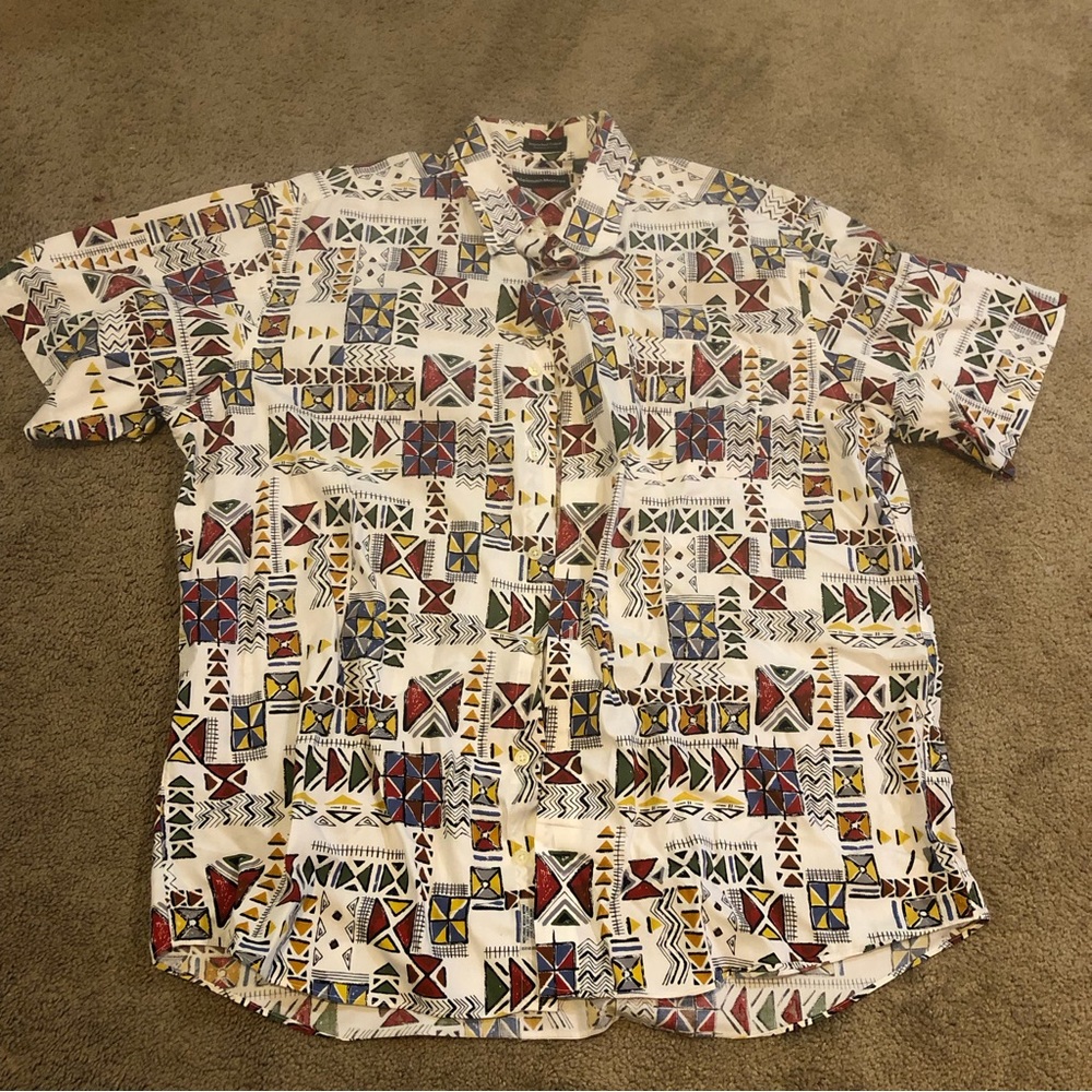 Neiman Marcus Patterned Short Sleeve Button Up - image 1
